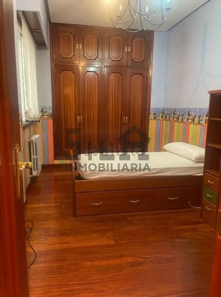 Piso en alquiler en Centro en Ourense