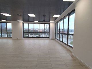 Oficina en alquiler en Sant Joan Despí
