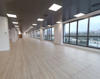Oficina en alquiler en Sant Joan Despí