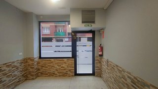 Local comercial en alquiler en Centro en Gijón