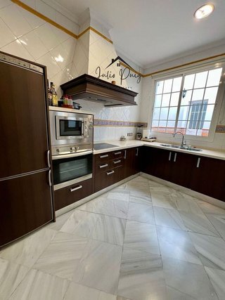 Casa adosada en venta en Coria del Río