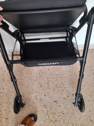 Andador Plegable Negro