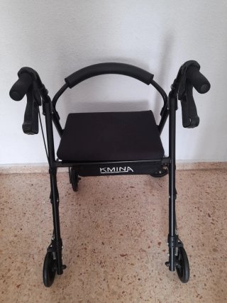 Andador Plegable Negro