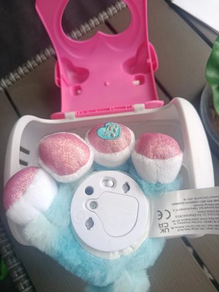 Perro peluche sonidos con transportín