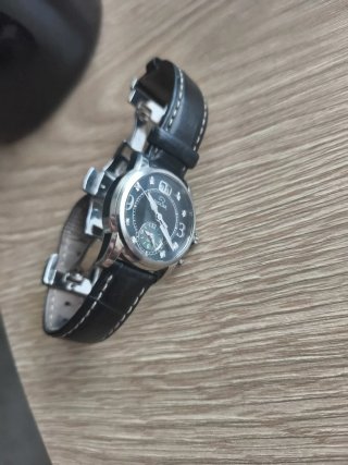 Reloj Jaguar Negro y Plateado