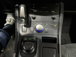 Lexus CT 1.8 HYBRID 136 BUSINESS (2020)