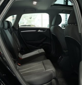 Audi A3 q Sportback 2.0 40 TFSI S-Tr-PANORÁMICO