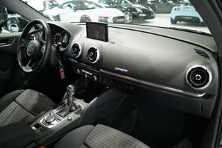 Audi A3 q Sportback 2.0 40 TFSI S-Tr-PANORÁMICO