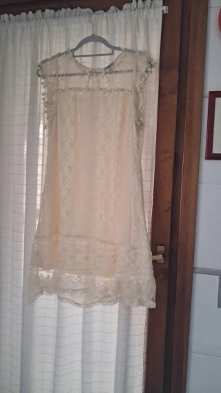 Vestido de encaje beige talla única