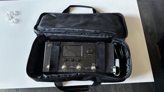 Pedalera Hotone Ampero con pedaltrain y bolsa