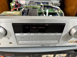 Marantz 110W Amplificador