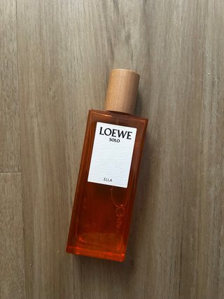 Perfume Loewe Solo Ella