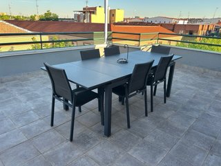 Conjunto mesa y sillas exterior