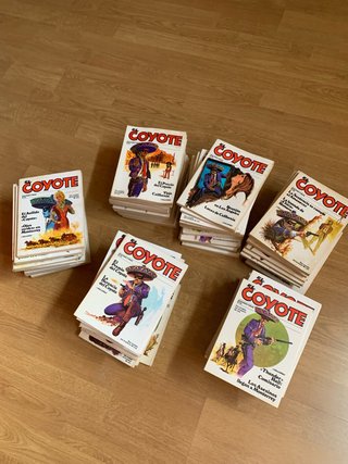 Colección de 93 novelas de “EL COYOTE”