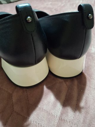 Scarpe Max Mara Nere e Bianche