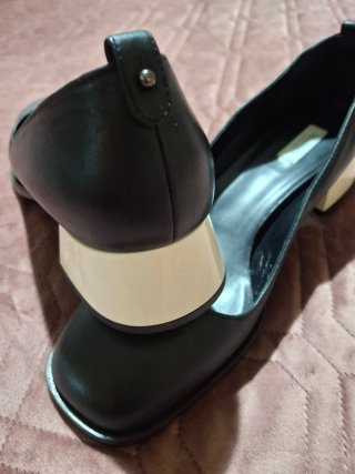 Scarpe Max Mara Nere e Bianche