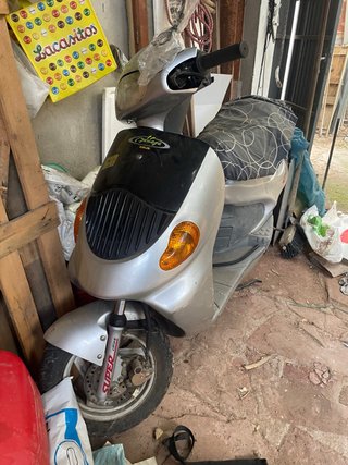 Scooter 49cc Automática Plata