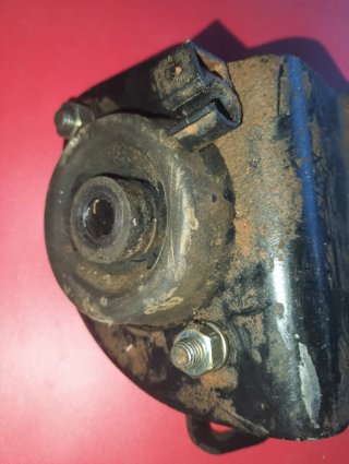 Soporte de Motor lado derecho del Seat Marbella