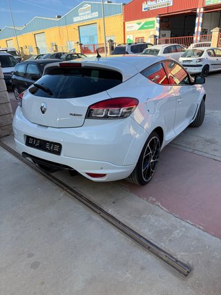 Renault Mégane Coupé RS 2.0 202kW (275CV)