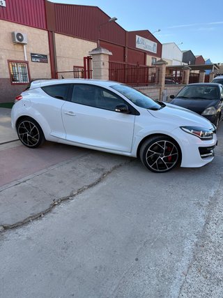 Renault Mégane Coupé RS 2.0 202kW (275CV)