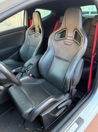 Renault Mégane Coupé RS 2.0 202kW (275CV)
