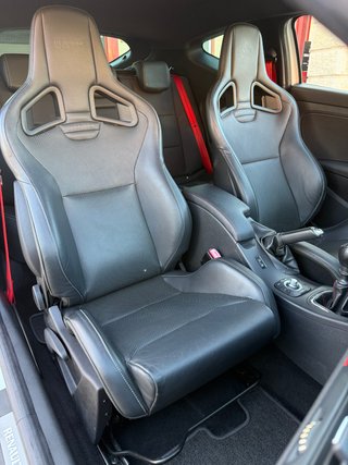 Renault Mégane Coupé RS 2.0 202kW (275CV)