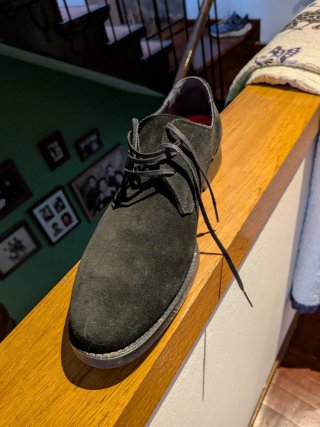 Zapatos Callaghan de ante negro