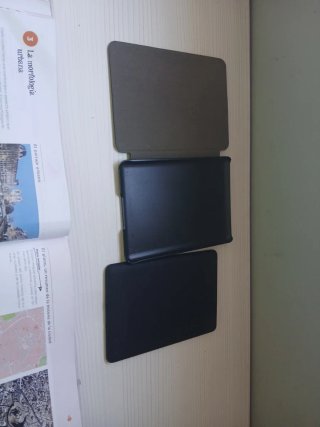 Kindle Negro y con funda