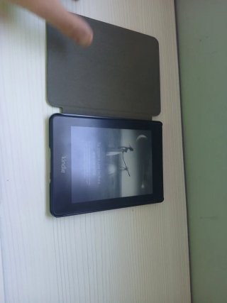Kindle Negro y con funda