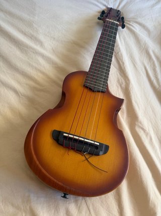 Guitalele Ibanez AUP10N-OPN