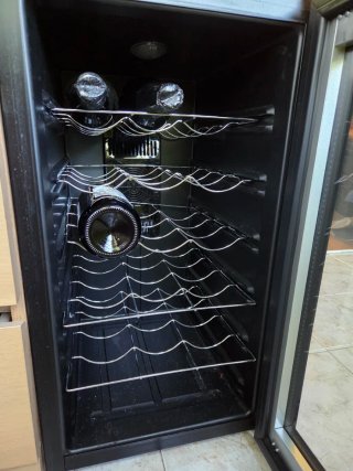 Vinoteca Vinsophere
