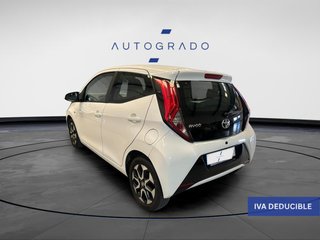 Toyota Aygo 1.0 70 x-play