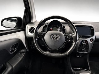 Toyota Aygo 1.0 70 x-play