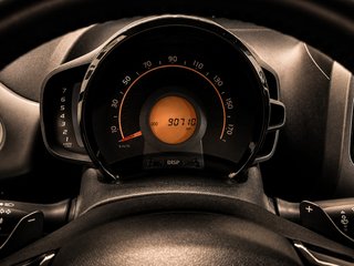 Toyota Aygo 1.0 70 x-play