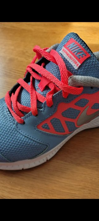 Zapatillas Nike Azul y Naranja