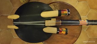 RAVANAHATHA - INSTRUMENTO TRADICIONAL DE SRI LANKA