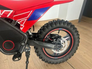 Moto Eléctrica Infantil REN Warrior Kids RX-E350