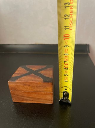 Caja artesanal marroquí de madera
