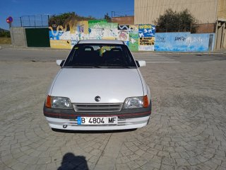 Opel kadett  1.8i