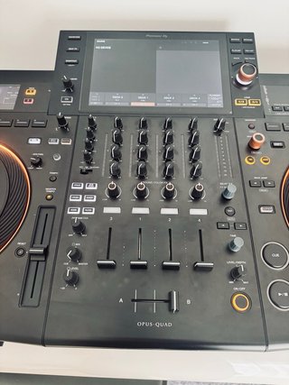 Pioneer Opus Quad + Decksaver