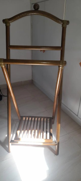 Perchero de bambú