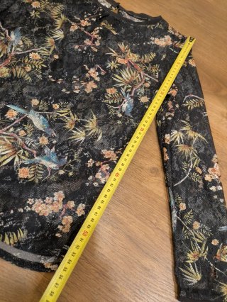 Camisa transparente estampada aves y flores