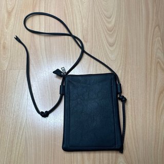 Borsa nera con stelle glitter