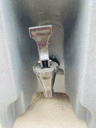 Contenedor isotérmico bebidas 20L CAMBRO