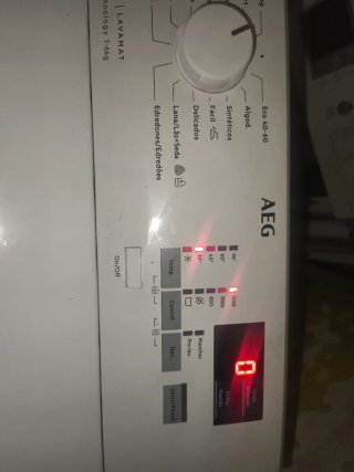 Lavadora AEG Carga Superior 6kg 1200rpm