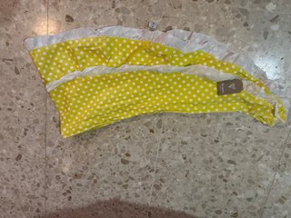 Pico de flamenca amarillo con volantes