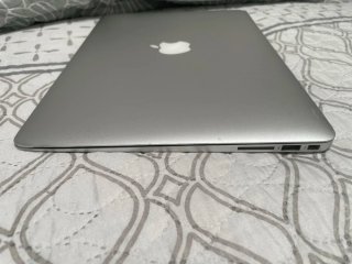 MacBook Air 13 2015 8GB RAM 256GB Plata