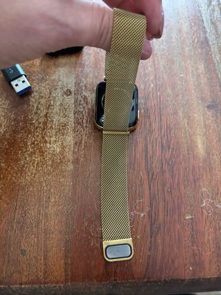 Smartwatch Liu Jo dorato con cinturino