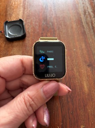 Smartwatch Liu Jo dorato con cinturino