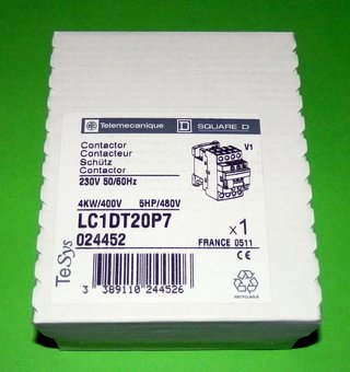 CONTACTOR TELEMECANIQUE = 4 P / 230 V / 20 A